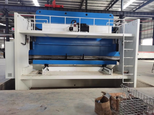 PRESSE-BREMSE Y1, Y2 CNC-600tn/4600, X R+powered-Ablenkungstabelle